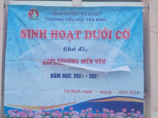 Sinh hoạt dưới cờ tuần 17